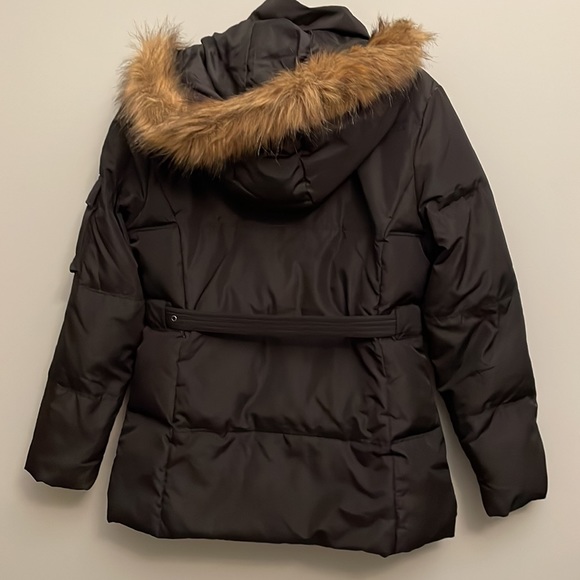 Roots winter jacket. Size small. - Picture 9 of 11